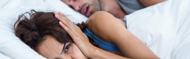 Biljka koja zaustavlja hrkanje i čisti vazduh! Odmah je unesite u spavaću sobu, ali pazite jednu stvar (FOTO)