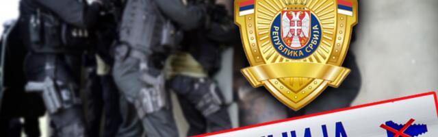 NAORUŽALI SE, PONELI KOKAIN, PA SELI U "AUDI" BEZ VOZAČKE! Uhapšena dvojica u Leskovcu!