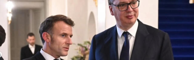 VUČIĆ SA MAKRONOM TRI SATA O SARADNJI Velika čast za Srbiju, moguće je da francuski predsednik uskoro poseti Beograd