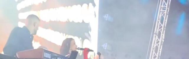 "NEMAM DONJI VEŠ" Aleksandri Mladenović pukla haljina na zadnjici, ona je prekrila duksom: Iznervirala sam se