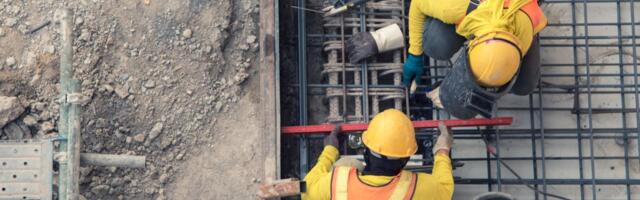 Nišlijka ruši predrasude: Ona je jedna od retkih žena u građevini, u posao uvela i robota