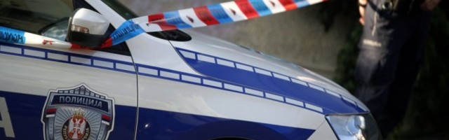 PLJAČKA U PANČEVU!  Maskirani razbojnik upao na pumpu naoružan AUTOMATSKOM PUŠKOM