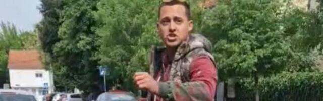 "K***etino jedna, p***u bi prodala za pare": Blokader izvređao mirne SNS aktiviste (VIDEO)