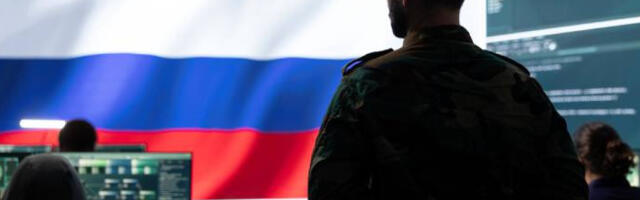 ФСБ привела осумњиченог због спровођења акције застрашивања војног особља