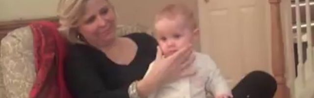 MLADE MAME, OVO MORATE DA VIDITE! Evo kako da uspavate bebu za manje od minut!