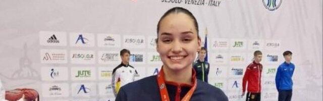 Karatistkinja DUNJA RAJIĆ SREBRNA na Svetskoj ligi mladih u Veneciji!