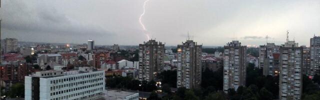 Aktiviran narandžasti meteoalarm: Grmljavine, pljuskovi i moguće poplave popodne na jugu