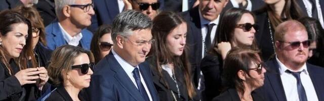 Plenković i Tramp, ista bruka (FOTO)
