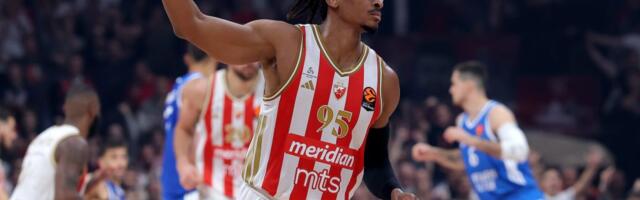 „NE DOBIJA DOVOLJNO PRIZNANJA“: Moneke istakao ko je motor Zvezde, pa govorio o Milutinovu!