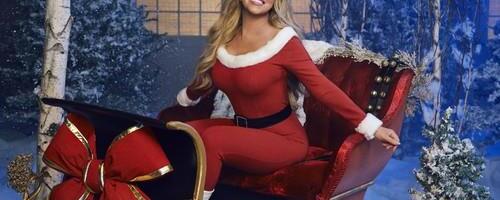 Bizarne božićne tradicije slavnih: Jedni se bahate, drugi jednu brzu hranu, a oni nose pocepane čarape