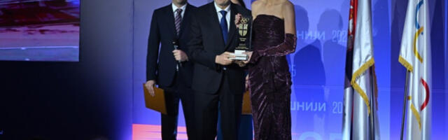 ​Ангелина Топић и Александар Комаров проглашени за најуспешније спортисте