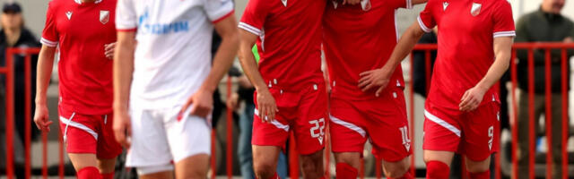 DAN POSLE ISTORIJSKE UTAKMICE ISKUSNI KREATOR IGRE CENTRALNA FIGURA U DOBANOVCIMA: Milan Janjić “zlatna  kopačka” Budućnosti!