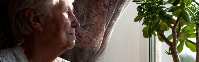 Imam 67 godina, radim kao medicinska sestra od 15. i podigla sam troje dece: Jedno me danas ozbiljno brine