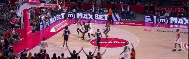 Cela Arena skandira jedno ime!