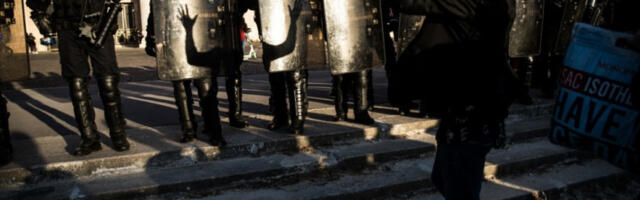 Учесници париског протеста против репресије у Ирану окупили се упркос забрани