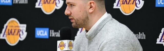 LUKA DEBITUJE ZA LEJKERSE: Kardašijanka se već raspituje za njega (FOTO)