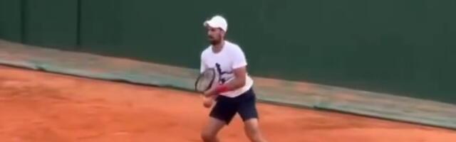 ĐOKOVIĆ SE SPREMA ZA NASTAVAK SEZONE NA ŠLJACI BEZ MAREJA: Evo sa kim radi najbolji teniser svih vremena! (VIDEO)