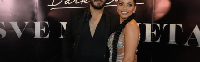 EVO KAKO IZGLEDA AUTOMOBIL DARKA LAZIĆA NAKON STRAVIČNOG SUDARA! Vozilo zgužvano, potpuno uništeno! (FOTO, VIDEO)