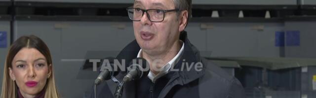 Predsednik Vučić se obraća narodu