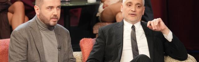 Svi se za njima okreću: Evo šta su Čeda Jovanović i Aca Kos radili u restoranu (VIDEO)