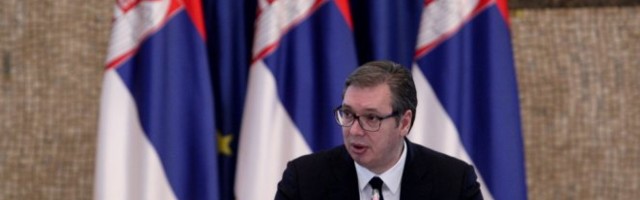 KINESKA VAKCINA IMA NAJMANJE NEŽELJENIH KONTRAINDIKACIJA U SVETU! Vučić: Sva cepiva su dobra!