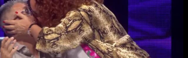 SAŠA POPOVIĆ UHVAĆEN U PREVARI: Koleginicu Suzane Jovanović strastveno poljubio u USTA!