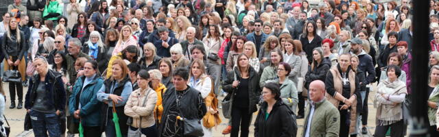 Protest prosvetnih radnika: Što lošije školstvo, to više robova (VIDEO)