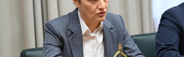 "OBA KLANA SU NASTALA KAD JE VUČIĆ BIO U DUBOKOJ OPOZICIJI!" Brnabić oštro odgovorila: Da dodamo tri na karte...