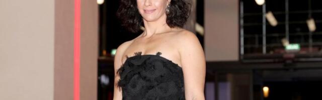 "Koliko sam sebe mučila mišlju da nisam dovoljno dobra majka": EMOTIVNE REČI Ane Franić uoči premijere novog "Profesionalca" (FOTO)