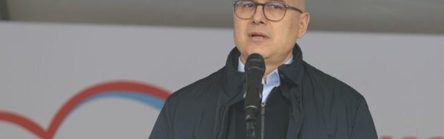 (FOTO) Vučević u Crvenki: Blokaderi su pokušali da unesu zlu krv u porodice, izbori 29. marta su bitka za Vojvodinu