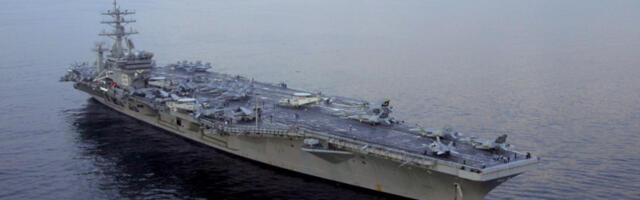 На носачу авиона Ајзенхауер избио пожар, повређена три морнара