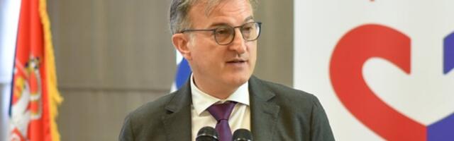 Cvejić (SRCE): EU je Vučiću "izvlačila uši“ u Tivtu zbog neizbora članova Saveta REM-a