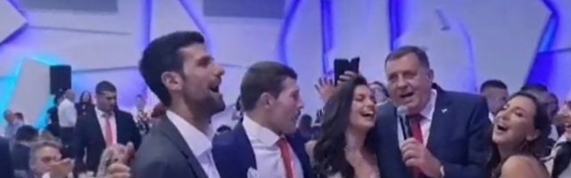 ČISTA EMOCIJA! NOVAK zapevao "PUKNI ZORO" na svadbi SVETSKOG šampiona! /VIDEO/