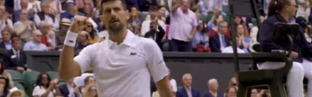 Novak uzima prvi set: Još dva do finala