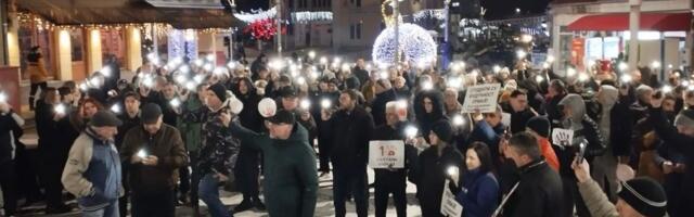 „Studenti su budućnost Srbije“- Surduličani zastali prvi put na 15 minuta