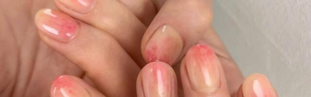 Fruit skin nails — letnji trend koji će vaša nokte pretvoriti u sočno voćno savršenstvo!