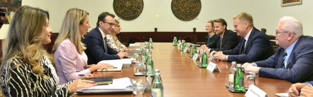 Petković sa Sorensenom o posledicama primene zakona o strancima: Ugroženo više od 10.000 Srba na Kosovu