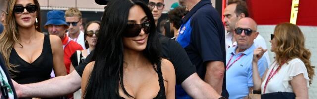 Kim Kardašijan dubokim dekolteom zasenila sve na Formuli 1: Bodrila je Hamiltona (FOTO/VIDEO)