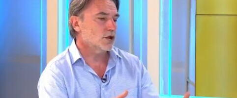 "SARAJEVO SAFARI JE PLOD IMAGINACIJE" Novinar Milan Radonjić na Novoj S o fabrikovanju laži: To  traje od 90-ih godina, čak je deo nekakvih filmskih scenarija