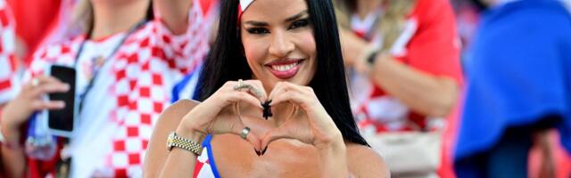 Ponovo u centru pažnje: Ivana Knol u brusu došla na meč Panama – Hrvatska /GALERIJA/