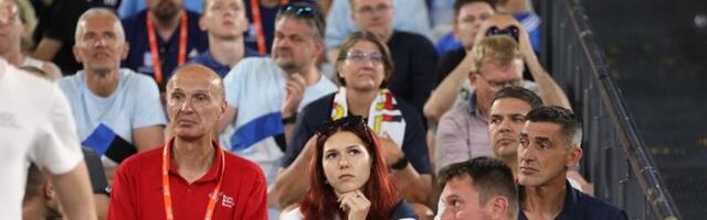 Šampionka prepoznaje šampionku: Angelina Topić sa ocem gledala Adrianu Vilagoš i njen srebrni sjaj