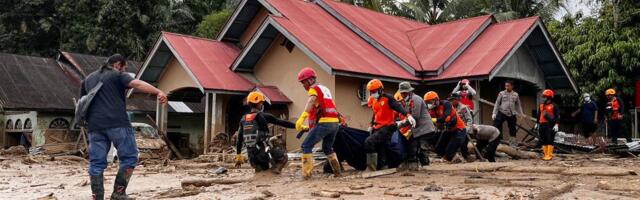 Nezapamćene poplave odnele najmanje 400 života, stotine ljudi je nestalo: Horor prizori iz Indonezije