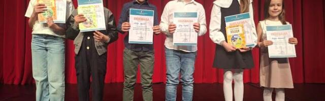 Proglašeni najbolji recitatori Moravičkog okruga, evo ko su laureati