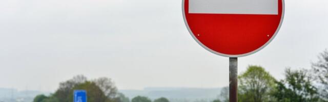 Opasan prizor: Vozila na auto-putu u kontra smeru (VIDEO)