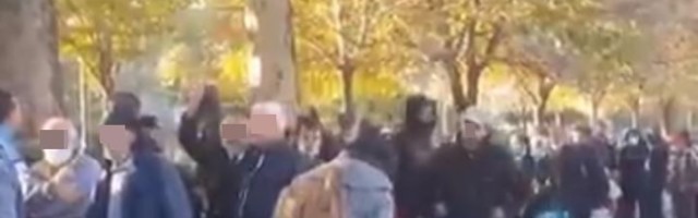 "ZLATNO DOBA" Redovi za besplatnu hranu (VIDEO)