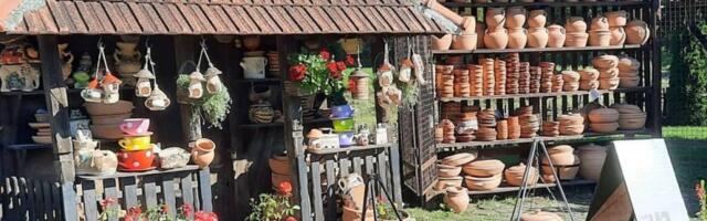 Nema takvog sela više nigde u Srbiji: Nekada je bilo kobno za Turke, a danas je raj za ljubitelje grnčarije