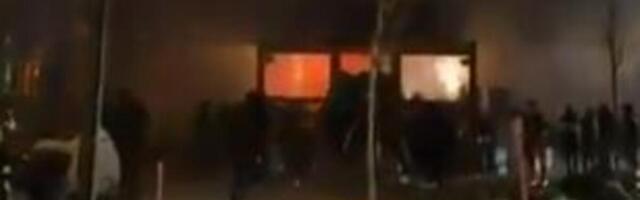 "LEŽALI SU SVUDA PO ZEMLJI U OPEKOTINAMA, MLADI SU IH REANIMIRALI" Lekar iz švajcarskog pakla: BILO JE KAO BATAKLAN