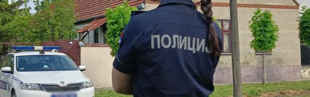 POLICAJKA VODILA DVOSTRUKI ŽIVOT, SA JEDNIM DEČKOM UČESTVOVALA U ZLOČINU, S DRUGIM SAKRILA TELO?! Skoro 2 godina iza rešetaka, preti joj doživotna!