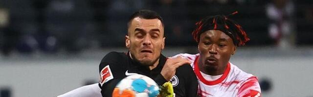 Lajpcig prosuo sve u 90+4, Filip Kostić prečka i asistencija (VIDEO)