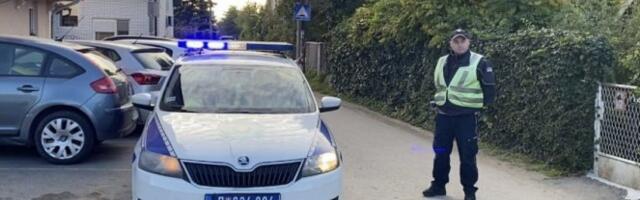 KOD NEMANJE PRONAĐENO TRI PIŠTOLJA I 300 METARA! Mladić ranjen u sačekuši zakopao oružje u dvorištu kuće, ODALA GA...